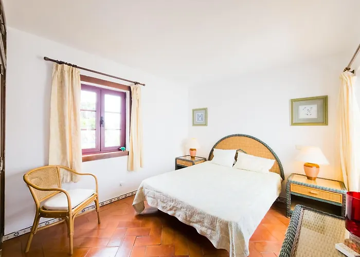 Holiday home Dunn Mar V3 By Yha